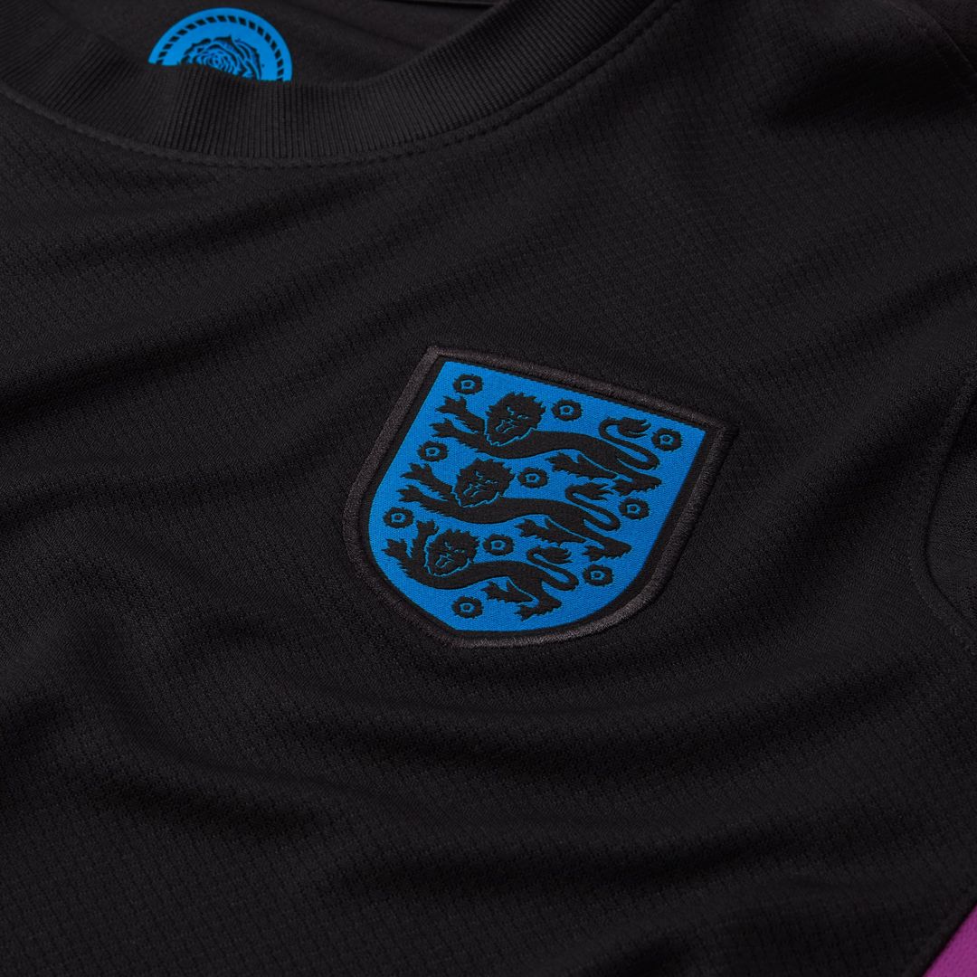 England Women's National Team Nike Women's 2025/26 Away Replica Jersey - Black