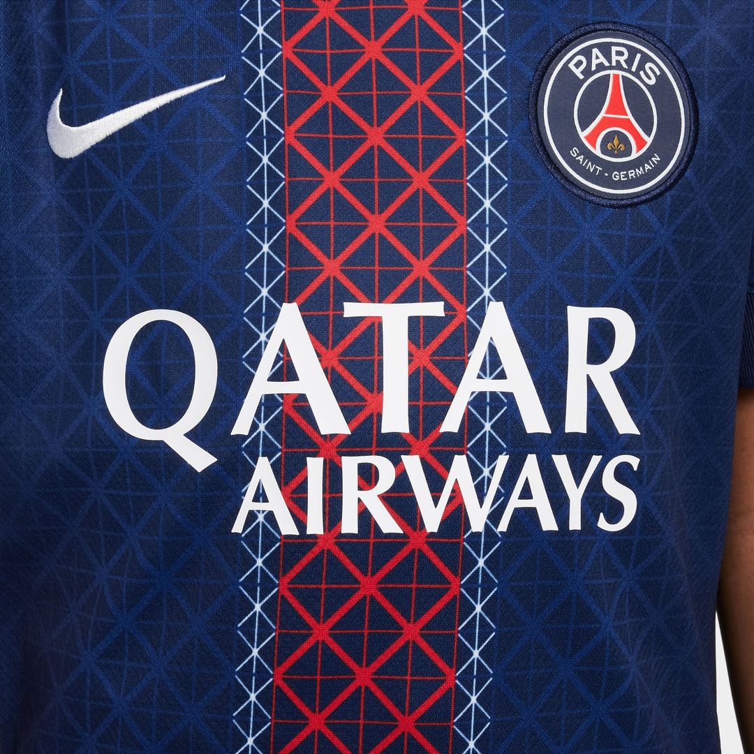 Paris Saint-Germain Nike Youth 2025/26 Home Replica Jersey - Navy
