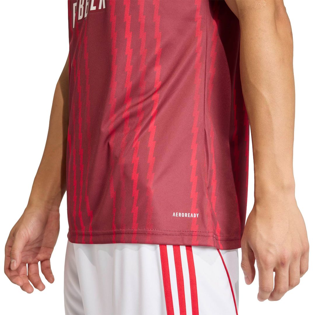 Arsenal adidas 2025/26 Pre-Match Training Jersey - Red