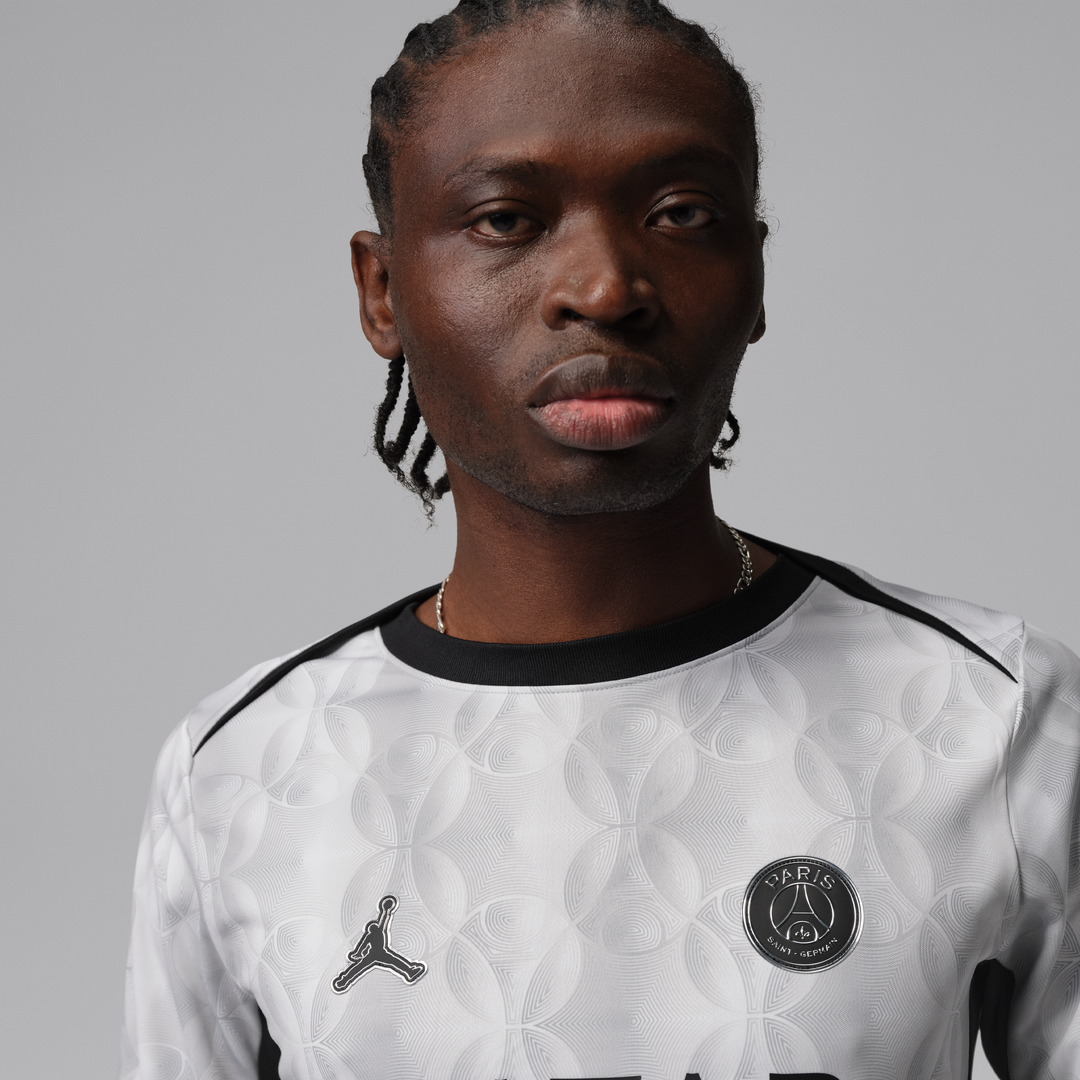 Paris Saint-Germain Jordan Brand Men's Long Sleeve Pre-Match Dri-FIT Top - Black