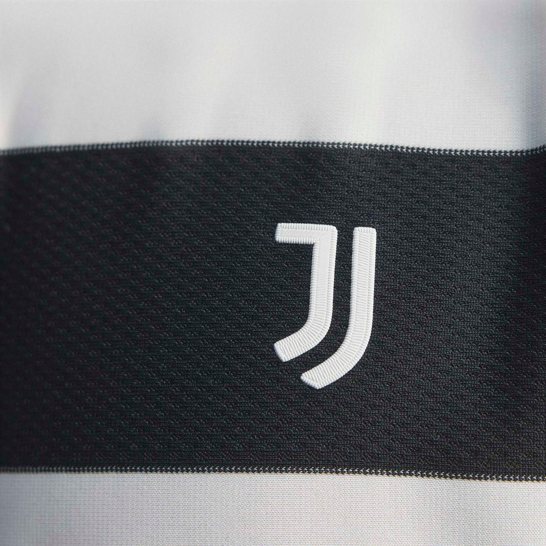 Juventus adidas x Studio Sgura 2025/26 Fourth On-Field Authentic Long Sleeve Jersey - Black