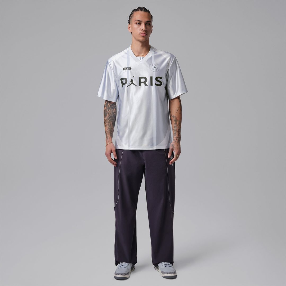 Paris Saint-Germain Jordan Brand Lifestyle Jersey - Gray