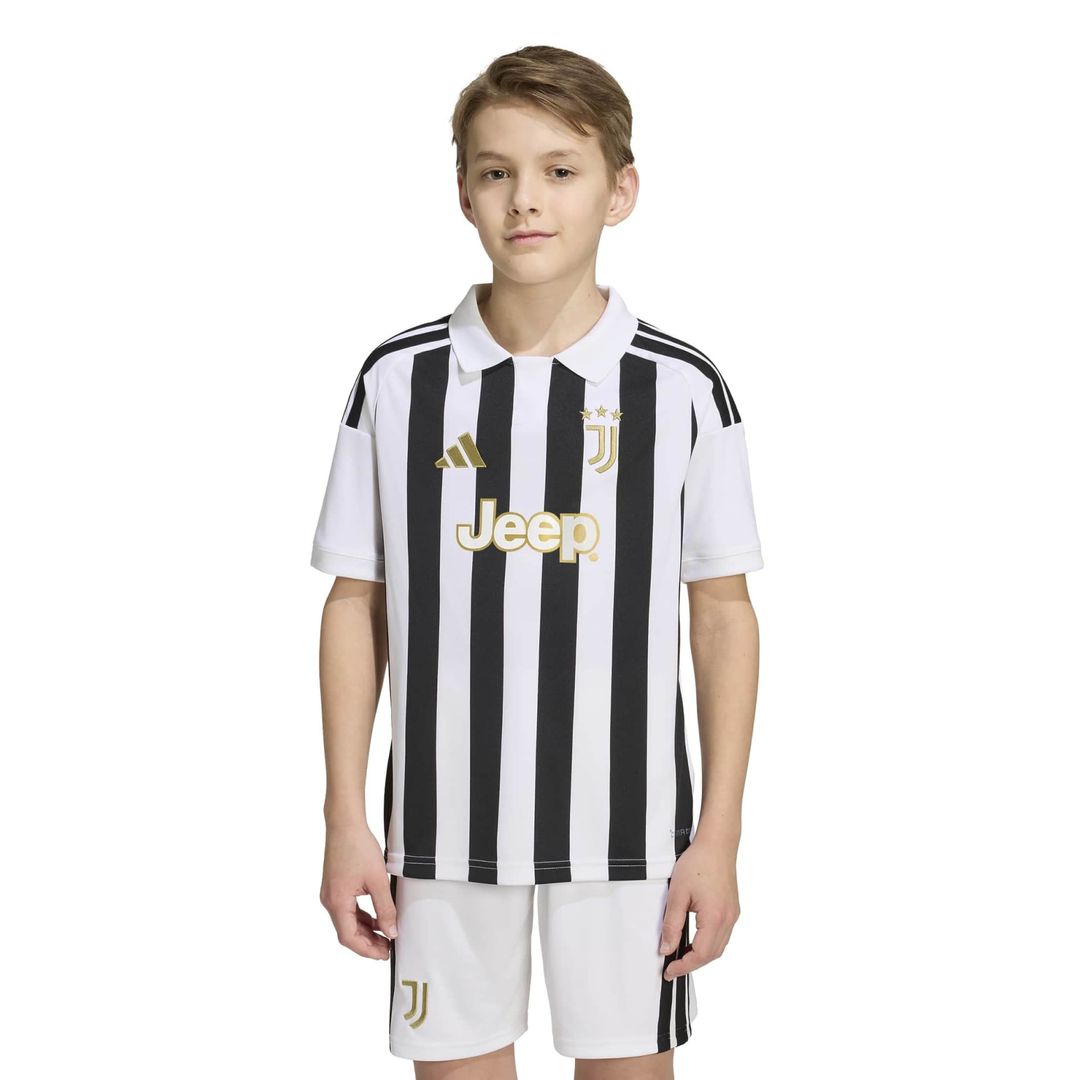 Juventus adidas Youth 2026/27 Home Replica Jersey - White