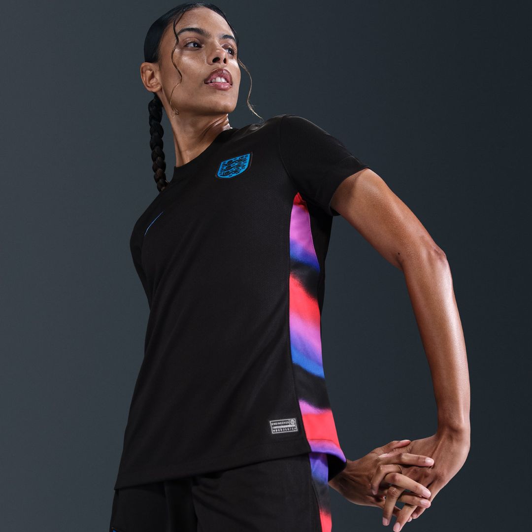 England Women's National Team Nike Women's 2025/26 Away Replica Jersey - Black