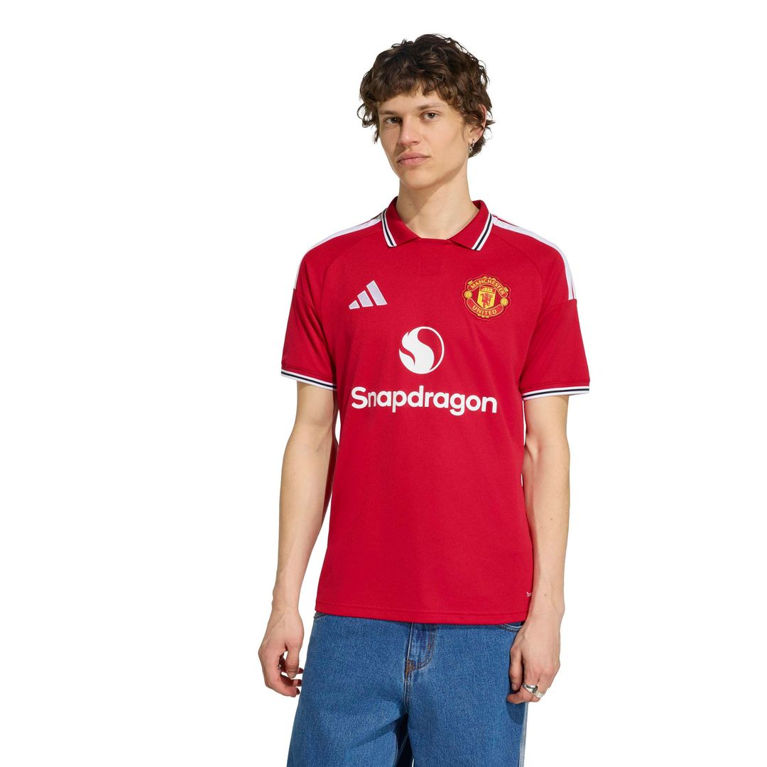 Manchester United adidas 2026/27 Home Replica Jersey - Red