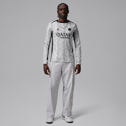 Paris Saint-Germain Jordan Brand Men's Long Sleeve Pre-Match Dri-FIT Top - Black
